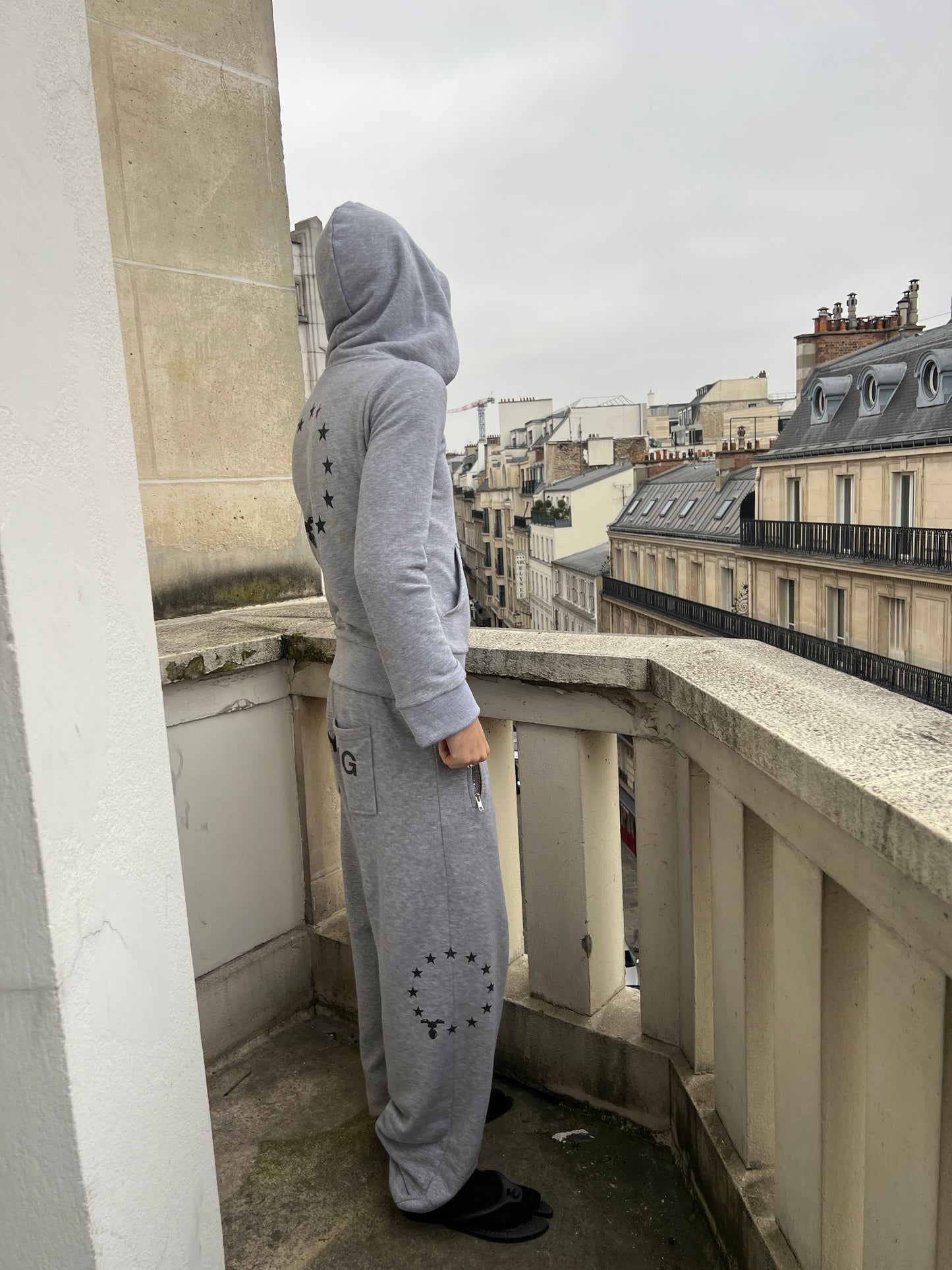 PLAYPLUG Zip-Hoodie