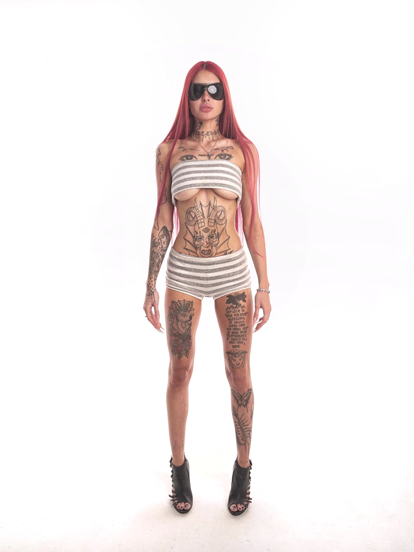 "BOOTIE" Stripes Logo Set