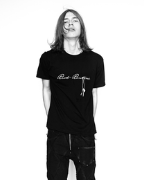 RIOT ROUTINE &quot;CHAIN&quot; T-Shirt